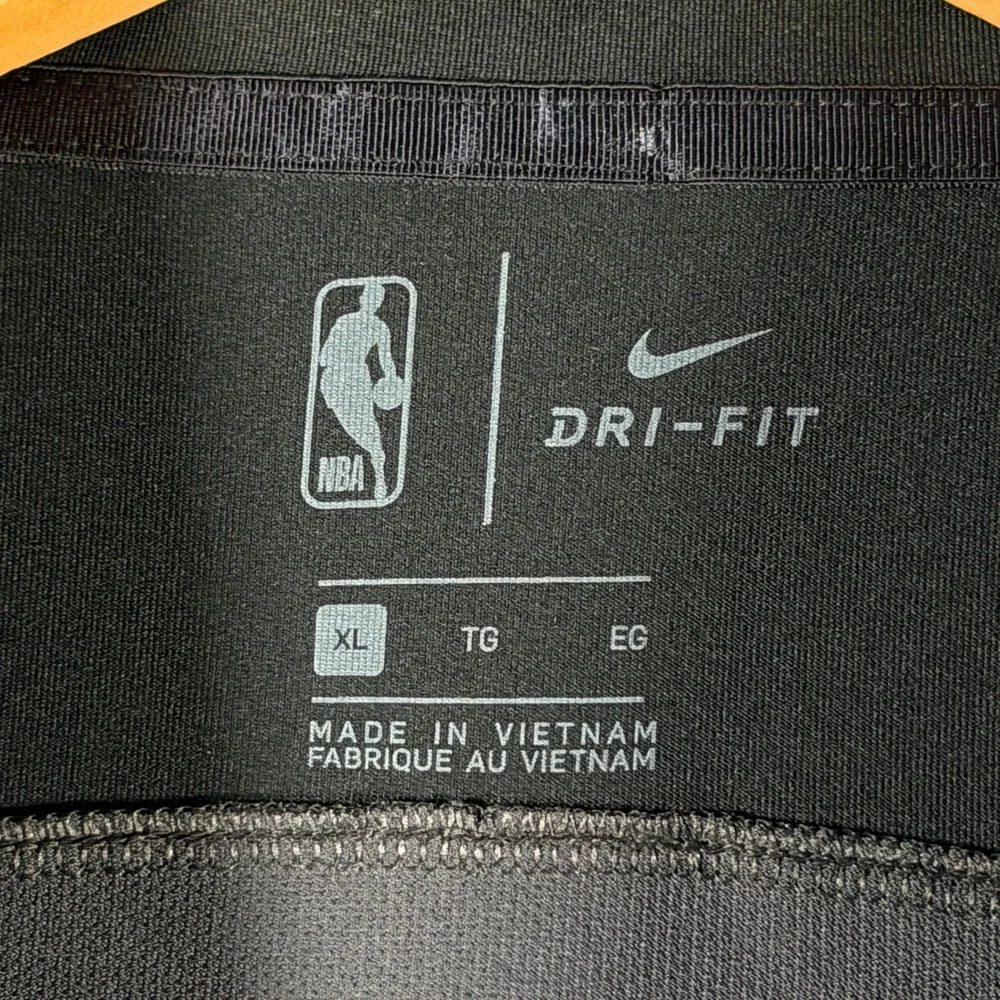 Nike golden state